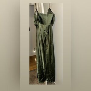 Elegant Green Evening Gown